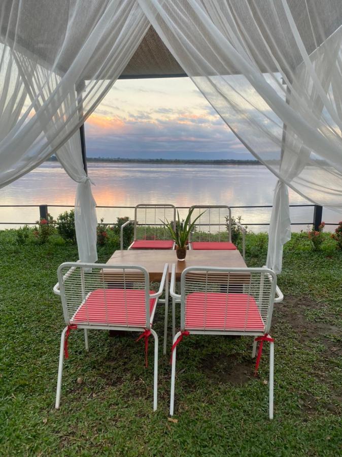 The Riviera Champasak Hotell Exteriör bild